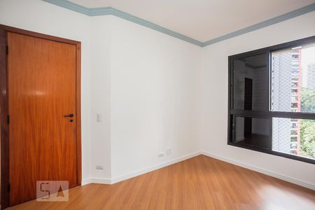 Apartamento à venda com 135m², 3 quartos e 2 vagasQuarto 1