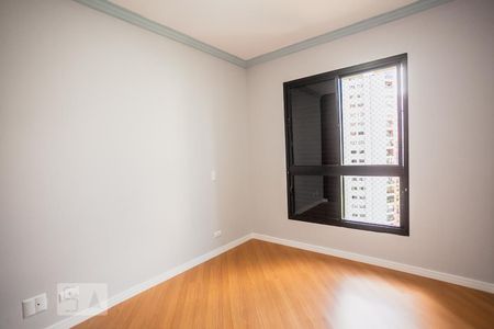 Apartamento à venda com 135m², 3 quartos e 2 vagasQuarto 2