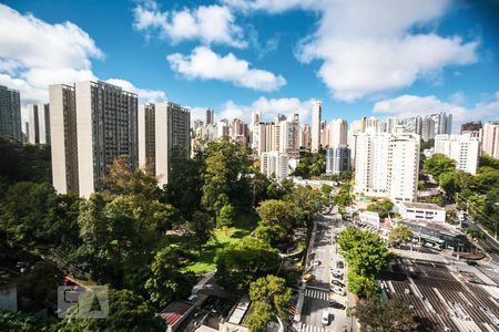Apartamento à venda com 135m², 3 quartos e 2 vagasVista da varanda