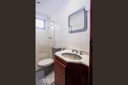 Apartamento à venda com 135m², 3 quartos e 2 vagasBanheiro dos quartos