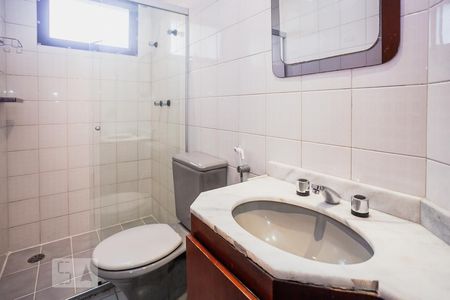 Apartamento à venda com 135m², 3 quartos e 2 vagasBanheiro dos quartos