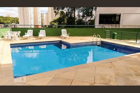 Apartamento à venda com 135m², 3 quartos e 2 vagasPiscina
