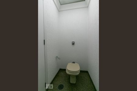 Apartamento à venda com 260m², 5 quartos e 4 vagasLavabo da Sala