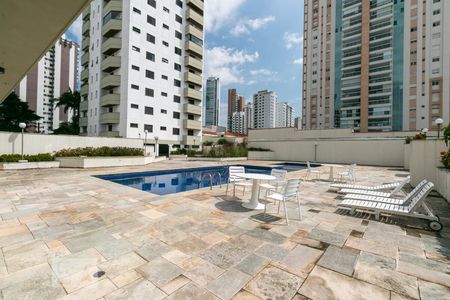 Apartamento à venda com 260m², 5 quartos e 4 vagasÁrea Comum - Piscina