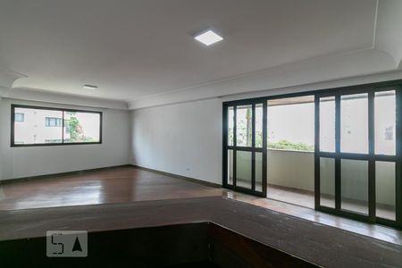 Apartamento à venda com 260m², 5 quartos e 4 vagasSala - Ambiente 2