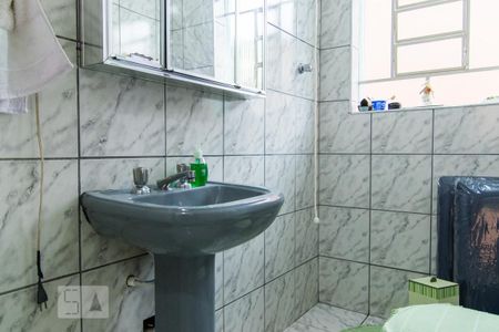 Casa à venda com 130m², 3 quartos e 3 vagasBanheiro