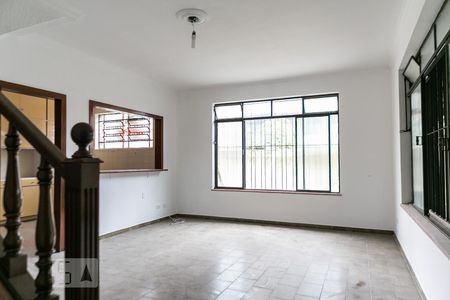Sala de casa para alugar com 3 quartos, 157m² em Ponta da Praia, Santos