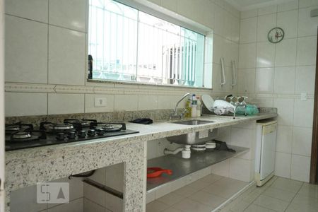 Casa à venda com 170m², 3 quartos e 2 vagasCozinha