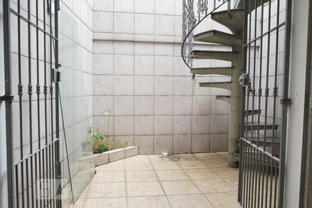 Casa à venda com 170m², 3 quartos e 2 vagasSalão