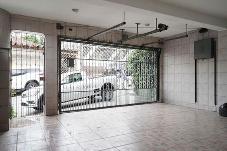 Casa à venda com 170m², 3 quartos e 2 vagasGaragem
