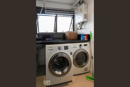 Apartamento à venda com 45m², 1 quarto e 1 vaga Apartamento à venda com 45m², 1 quarto e 1 vagaÁrea de Serviço