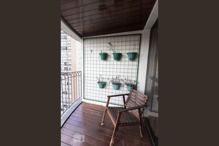 Apartamento à venda com 45m², 1 quarto e 1 vaga Apartamento à venda com 45m², 1 quarto e 1 vagaSacada