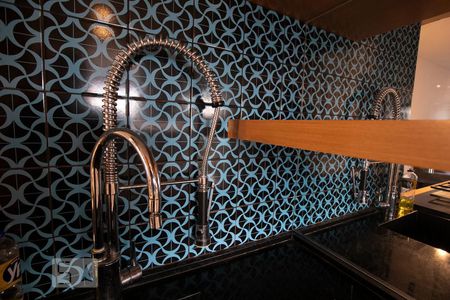 Apartamento à venda com 45m², 1 quarto e 1 vaga Apartamento à venda com 45m², 1 quarto e 1 vagaTorneira