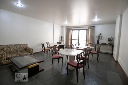 Apartamento à venda com 45m², 1 quarto e 1 vaga Apartamento à venda com 45m², 1 quarto e 1 vagaÁrea comum - Salão de festas