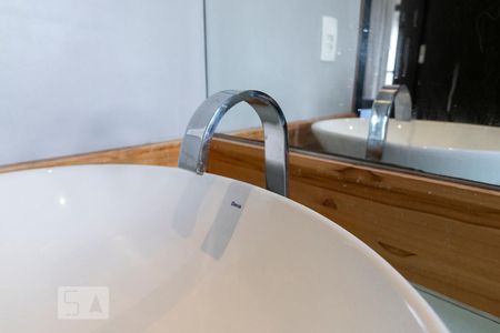 Apartamento à venda com 45m², 1 quarto e 1 vaga Apartamento à venda com 45m², 1 quarto e 1 vagaTorneira