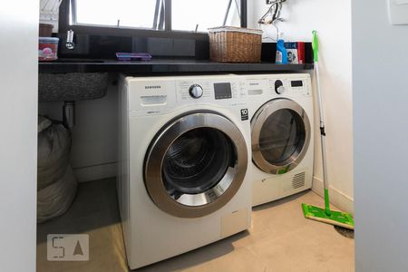 Apartamento à venda com 45m², 1 quarto e 1 vaga Apartamento à venda com 45m², 1 quarto e 1 vagaÁrea de Serviço