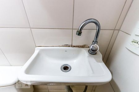 Apartamento para alugar com 50m², 2 quartos e sem vaga Apartamento para alugar com 50m², 2 quartos e sem vagaBanheiro