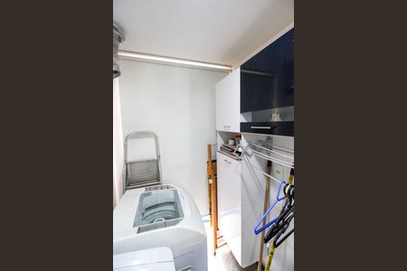 Apartamento para alugar com 74m², 2 quartos e 1 vaga Apartamento para alugar com 74m², 2 quartos e 1 vagaÁrea de Serviço