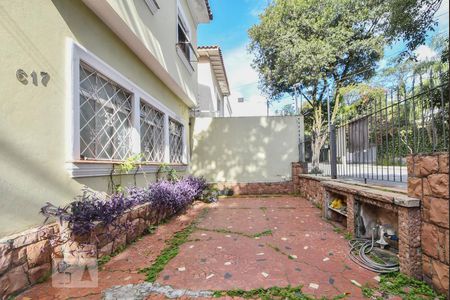 Garagem de casa à venda com 4 quartos, 200m² em Brooklin, São Paulo