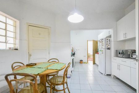 Casa à venda com 200m², 4 quartos e 1 vagaCopa