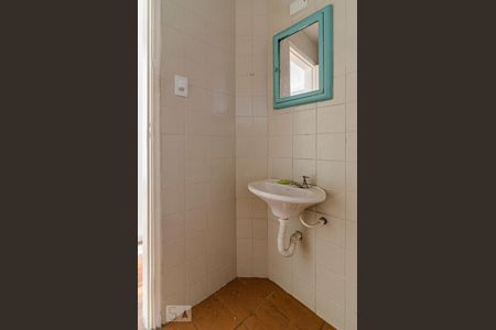 Apartamento para alugar com 60m², 2 quartos e sem vagaBanheiro