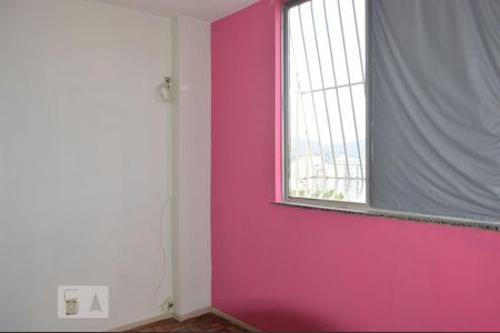 Quarto 1 de apartamento à venda com 2 quartos, 60m² em Ingá, Niterói