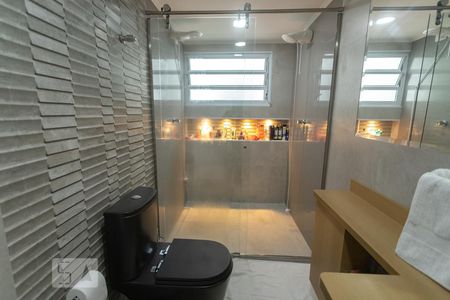 Apartamento à venda com 100m², 3 quartos e 1 vagaBanheiro da Suíte