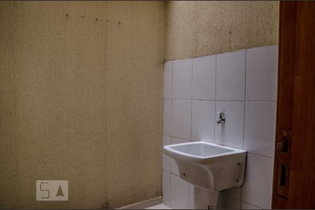 Casa de condomínio para alugar com 70m², 2 quartos e 1 vaga Casa de condomínio para alugar com 70m², 2 quartos e 1 vagaÁrea de Serviço