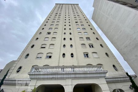 Apartamento para alugar com 36m², 1 quarto e 1 vagafachada