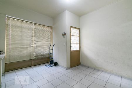 Casa à venda com 160m², 3 quartos e 1 vagaGaragem