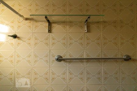 Apartamento para alugar com 43m², 2 quartos e 1 vagaDetalhe do Banheiro