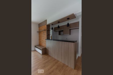 Sala de apartamento para alugar com 2 quartos, 66m² em Quarta Parada, São Paulo