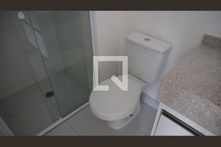 Banheiro de apartamento para alugar com 1 quarto, 35m² em Real Parque, São Paulo