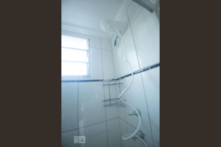 banheiro de apartamento à venda com 2 quartos, 49m² em Loteamento Parque São Martinho, Campinas