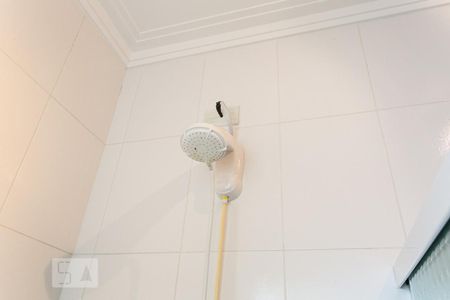 Casa à venda com 340m², 4 quartos e 6 vagasBanheiro da Suíte 2 - Chuveiro