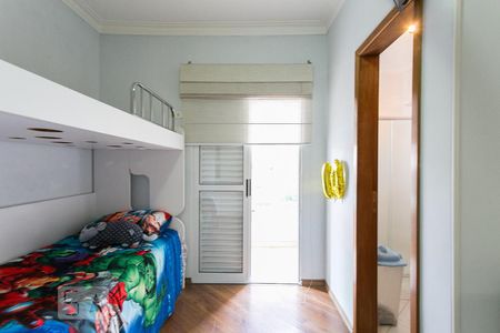 Casa à venda com 340m², 4 quartos e 6 vagasSuíte 2