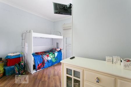 Casa à venda com 340m², 4 quartos e 6 vagasSuíte 2