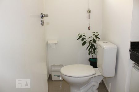 Lavabo de casa de condomínio à venda com 3 quartos, 130m² em Vila Ré, São Paulo