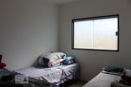 Casa de condomínio à venda com 130m², 3 quartos e 1 vagaSuíte 2