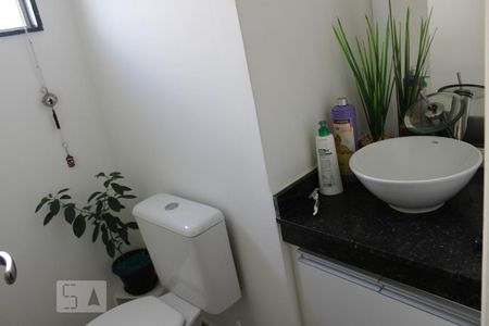 Lavabo de casa de condomínio à venda com 3 quartos, 130m² em Vila Ré, São Paulo