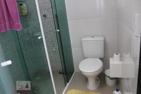 Casa de condomínio à venda com 130m², 3 quartos e 1 vagaBanheiro da Suíte 1