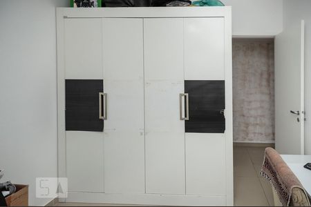 Apartamento à venda com 90m², 3 quartos e 1 vagaQuarto 2