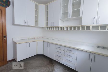 Casa à venda com 750m², 4 quartos e 10 vagasCopa