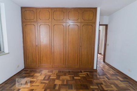 Casa à venda com 750m², 4 quartos e 10 vagasQuarto 3 - Suíte