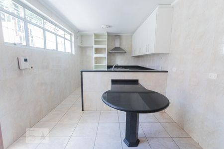 Casa à venda com 750m², 4 quartos e 10 vagasCozinha