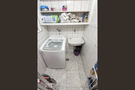 Apartamento para alugar com 72m², 2 quartos e sem vagaServiço