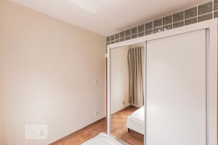 Apartamento para alugar com 72m², 2 quartos e sem vagaQuarto 2