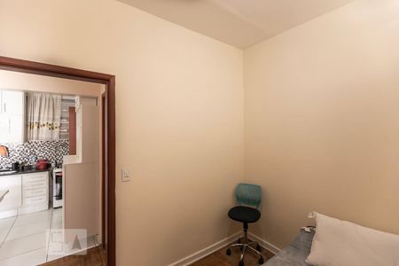 Apartamento para alugar com 72m², 2 quartos e sem vagaQuarto