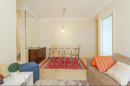 Sala de apartamento para alugar com 2 quartos, 75m² em Vila Buarque, São Paulo