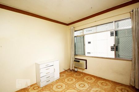 Quarto de kitnet/studio para alugar com 1 quarto, 37m² em Centro, Rio de Janeiro